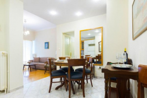 Classy 2 bedroom apartment near Acropolis & Metro